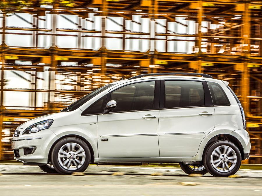  Fiat Idea Sublime 2014 года  (фото 6 из 9)